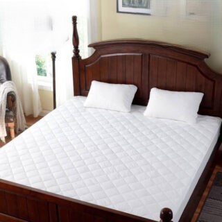 BEDSHEET 100% COTTON STRIPE 240TC