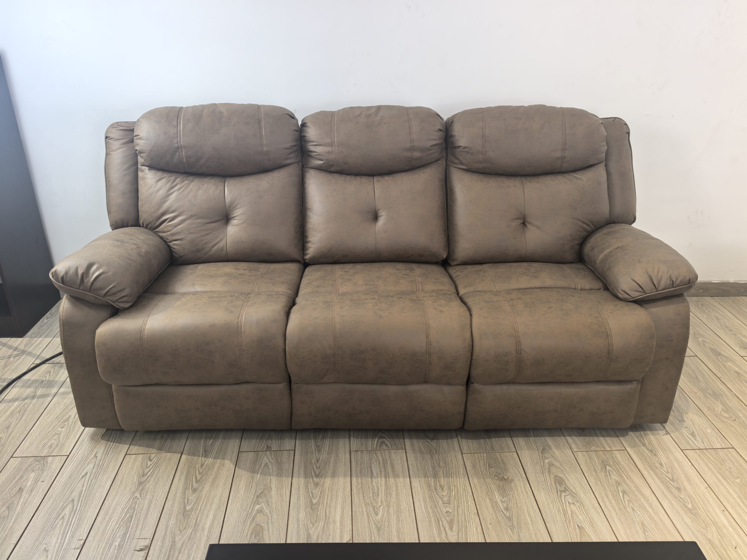 Recliner (S247) - Image 2
