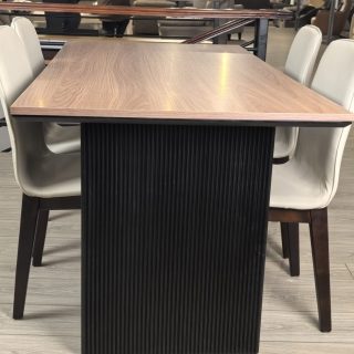 Mara Stow dining set (4-seater)