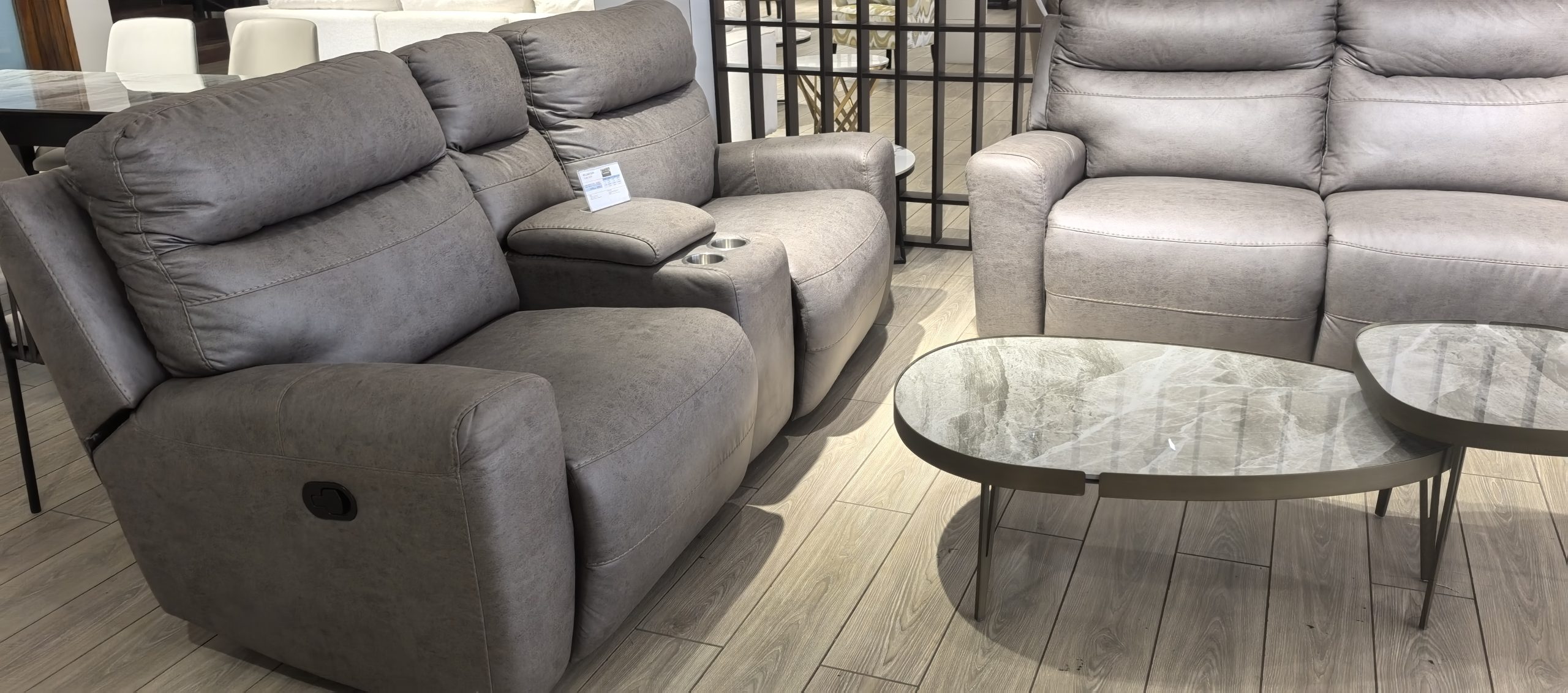 Maestro Recliner - Image 3